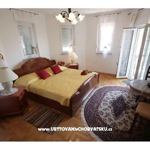  Apartment Luja